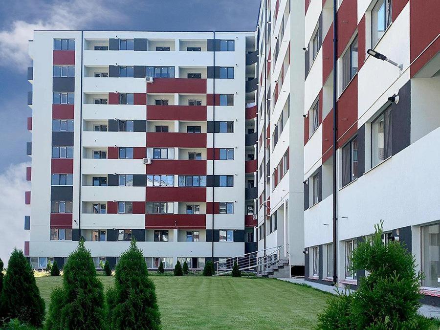 Militari Comfort Studio Roşul Exterior foto